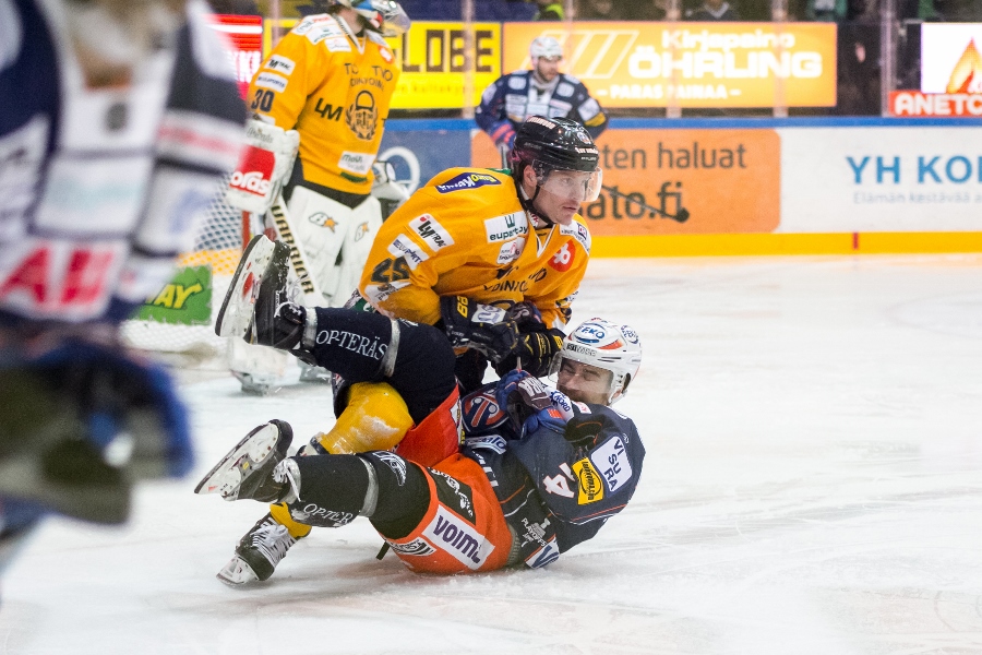 6.4.2015 - Tappara-Lukko