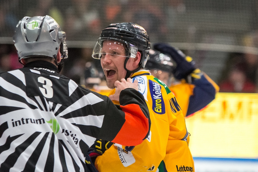 6.4.2015 - Tappara-Lukko