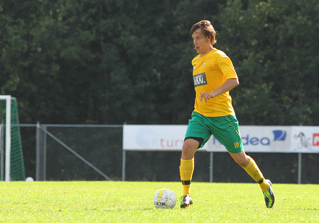 21.8.2011 - (Musan Salama-Ilves)