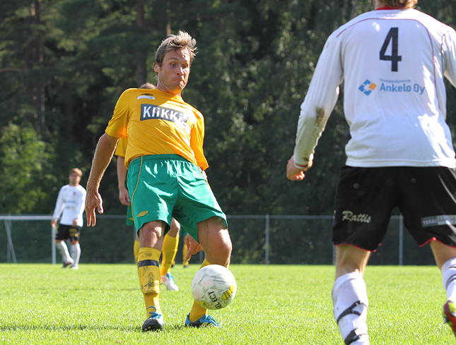 21.8.2011 - (Musan Salama-Ilves)