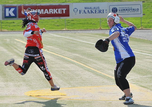 7.7.2010 - (Pesäkarhut N-Turku-Pesis N)