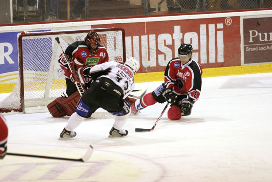 24.9.2005 - (Ässät-TPS)