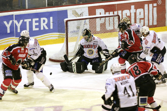 24.9.2005 - (Ässät-TPS)