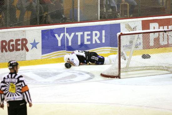 24.9.2005 - (Ässät-TPS)