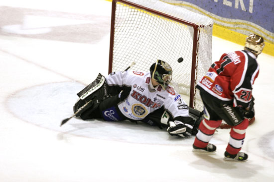 24.9.2005 - (Ässät-TPS)