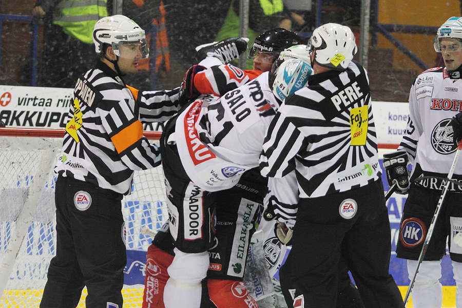 7.10.2011 - (Ässät-TPS)