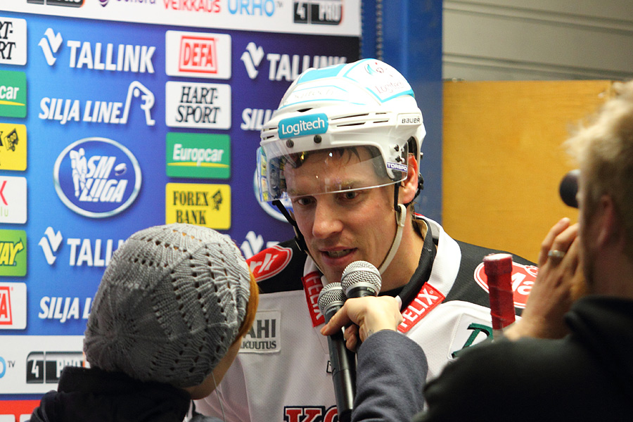 7.10.2011 - (Ässät-TPS)