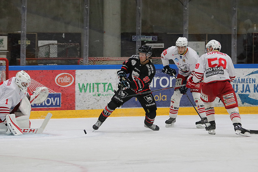 21.8.2019 - (Peliitat-K-Vantaa)