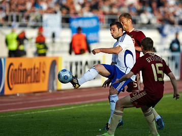 Roman Eremenko iski ottelun tasoituksen rankkarista.Arkistokuva: Tero Wester / UrheiluSuomi.com