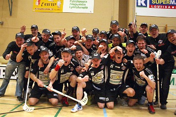 FBT Pori nousi takaisin Salibandyliigaan.Kuva: Tero H�m�l�inen / UrheiluPori