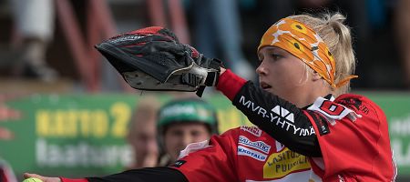 Pesäkarhuille kaksi uutta pelaajasopimusta kaudelle 2017