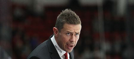 Ässien Pataviikko huipentui potkuihin