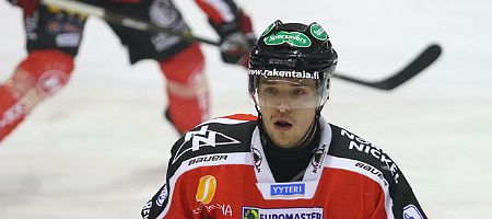 Ässät vahvistuu Matti Kuparisella ja Ari Ahosella