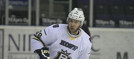 Jani Honkanen Kiekko-Vantaan valmennukseen