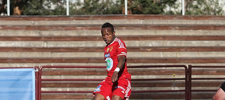 Pallo-Iirot ja Stanley Ukwuoma sopimukseen