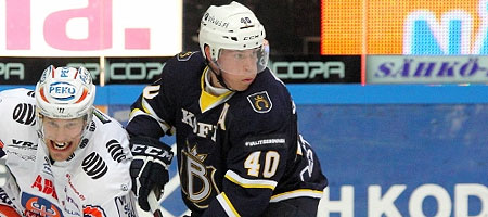Ilmari Pitkänen jatkaa kauden loppuun Espoo Bluesissa