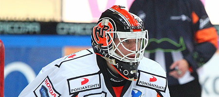 Antti Karjalainen Saksaan loppukaudeksi – Kuusistolle Liigasopimus