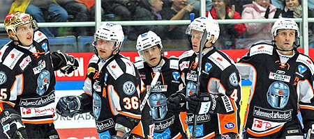 Eetu Tuulolalle kolmen vuoden sopimus - HPK kiinnitti myös kaksi muuta laituria