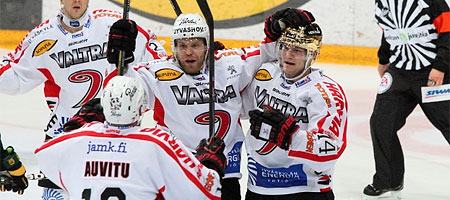 Tappara järjesti hienon kirin, JYP silti jatkoon
