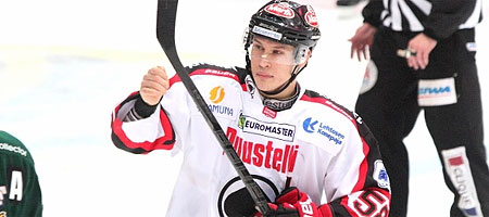 Jere Seppälä vahvistaa Ässien puolustusta