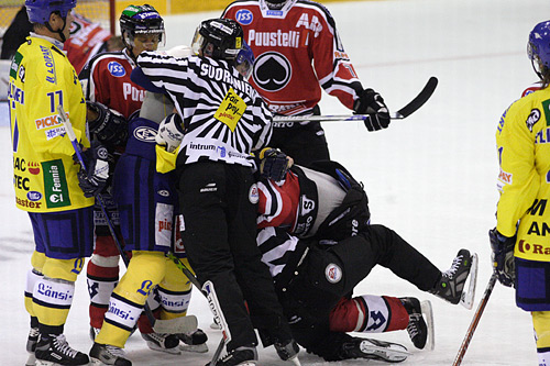 27.7.2007 Pitsiturnaus - tappelut