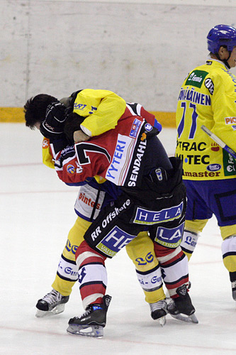 27.7.2007 Pitsiturnaus - tappelut