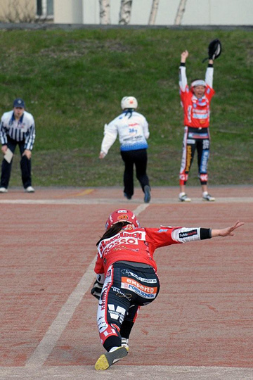 27.4.2008 - (Rauma-Pesäkarhut)