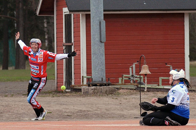 27.4.2008 - (Rauma-Pesäkarhut)