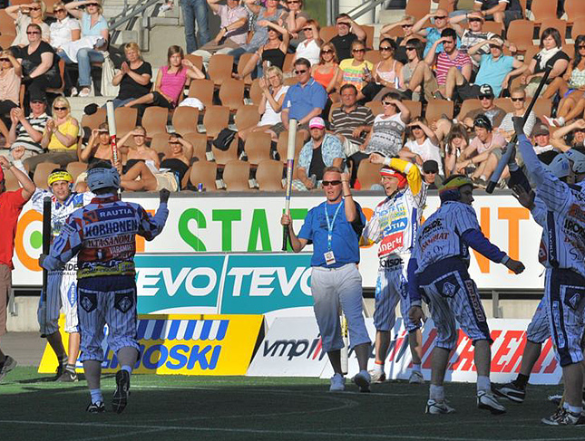 2.7.2010 - Itä-Länsi, A-pojat