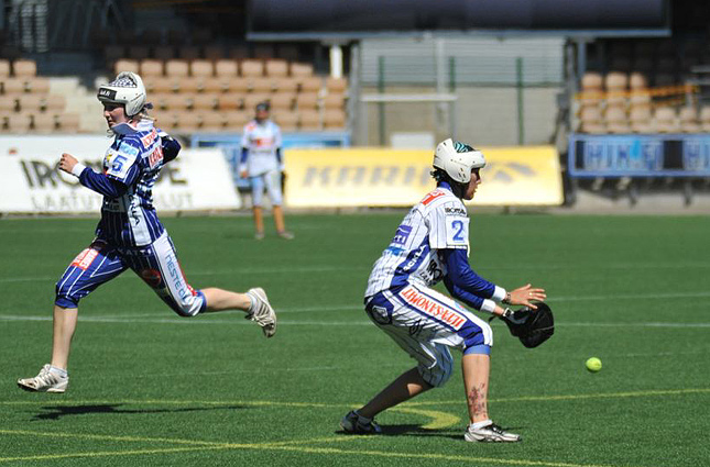 3.7.2010 - Itä-Länsi, B-tytöt