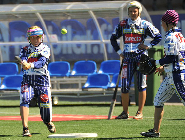 3.7.2010 - Itä-Länsi, B-tytöt