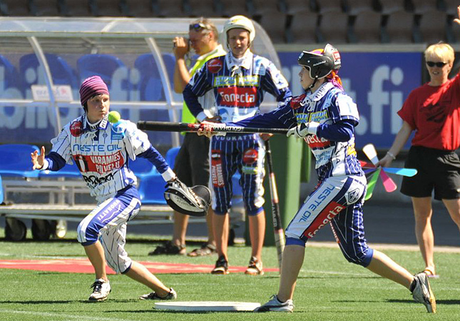 3.7.2010 - Itä-Länsi, B-tytöt