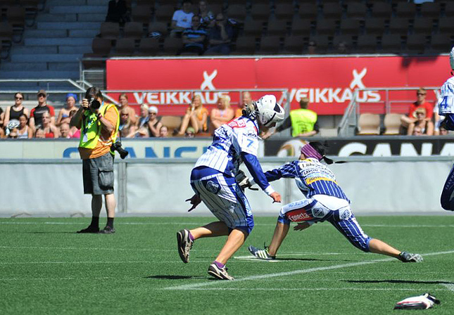 3.7.2010 - Itä-Länsi, B-tytöt