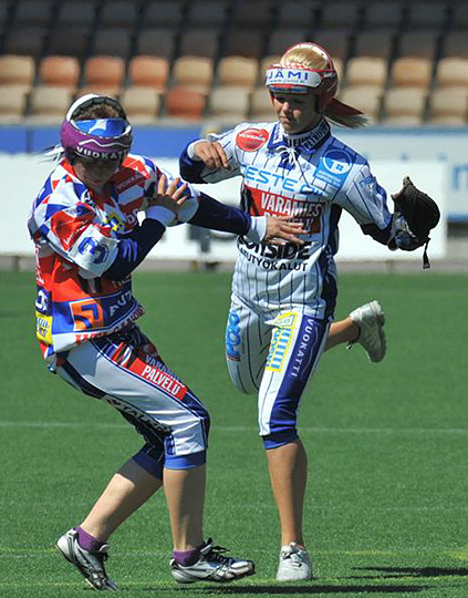 3.7.2010 - Itä-Länsi, B-tytöt