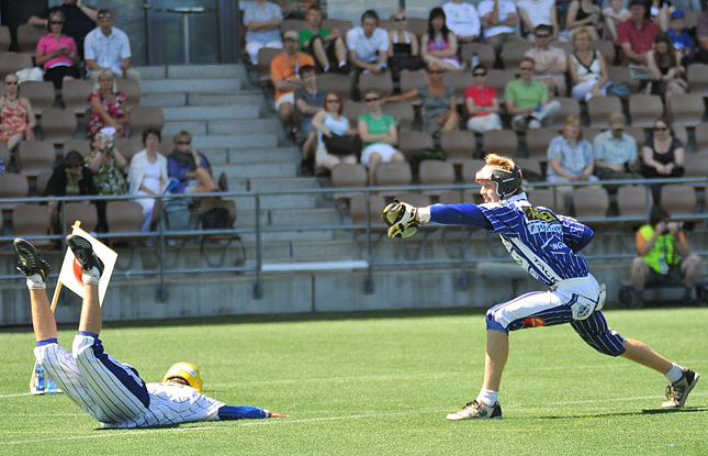 4.7.2010 - Itä-Länsi, B-pojat