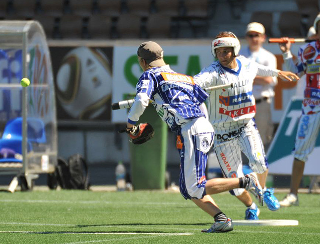 4.7.2010 - Itä-Länsi, B-pojat