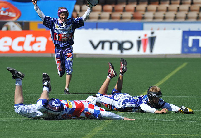 4.7.2010 - Itä-Länsi, B-pojat