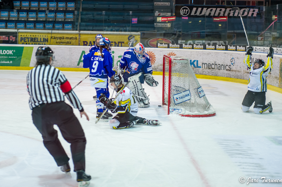 22.02.2013-(Tornado Moscow Reg. (RUS) - ZSC Lions (SUI) )