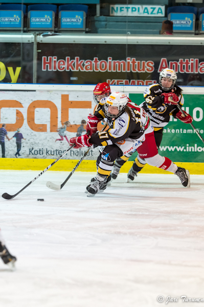 22.02.2013-( Kärpät Oulu (FIN) - Modo Hockey (SWE) )