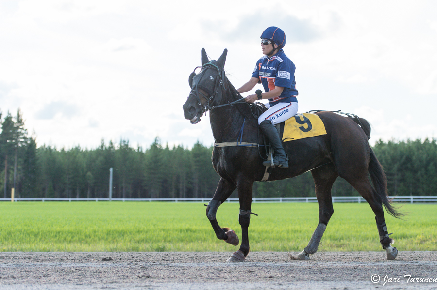 21.6.2013 - (Juhannusravit Vieremä)