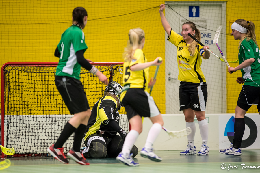 15.03.2014-(PSS B tytöt - OLS B tytöt)