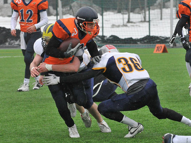 28.3.2010 - (Bears A-Wolverines A)