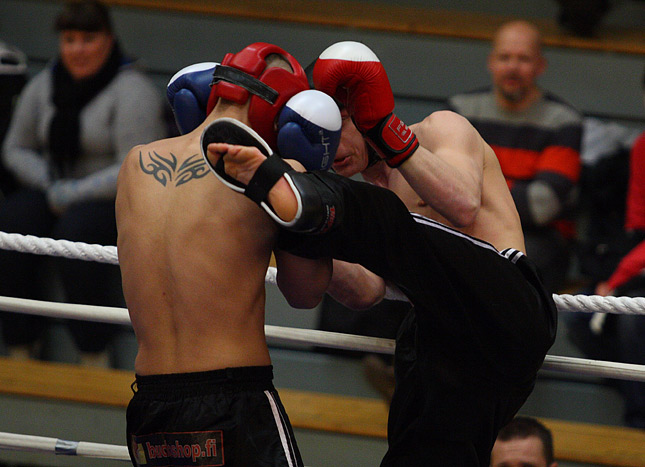 24.4.2010 - (Potkunyrkkeilyn SM-kisat)