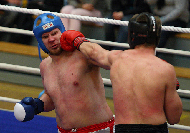 24.4.2010 - (Potkunyrkkeilyn SM-kisat)
