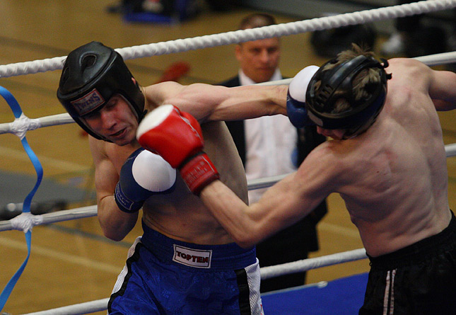 24.4.2010 - (Potkunyrkkeilyn SM-kisat)