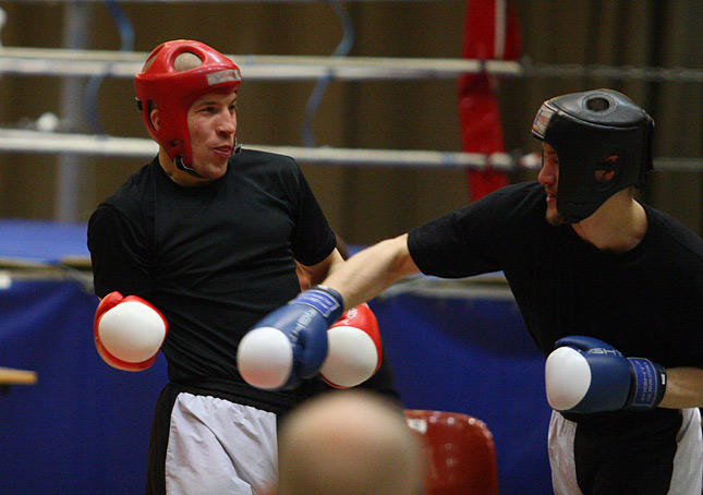 25.4.2010 - (Potkunyrkkeilyn SM-kisat)