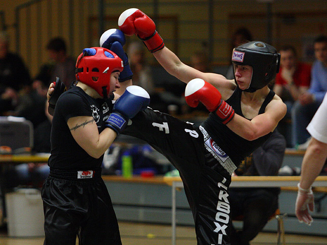 25.4.2010 - (Potkunyrkkeilyn SM-kisat)