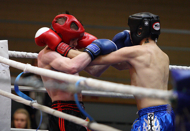 25.4.2010 - (Potkunyrkkeilyn SM-kisat)
