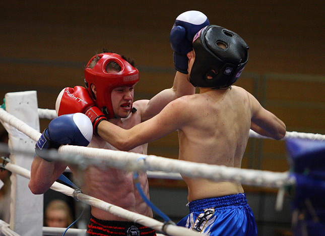 25.4.2010 - (Potkunyrkkeilyn SM-kisat)