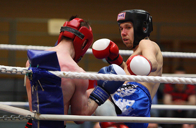 25.4.2010 - (Potkunyrkkeilyn SM-kisat)